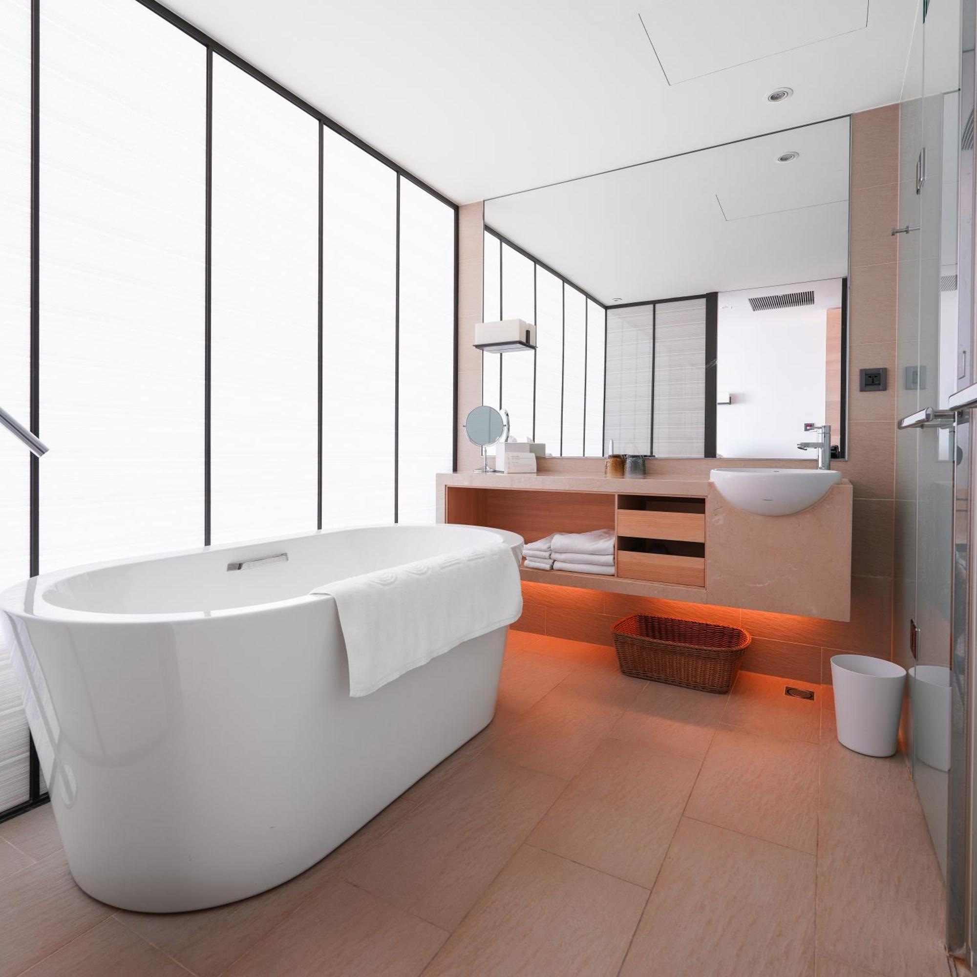 Hotel Cozzi Zhongshan Каосюн Екстериор снимка
