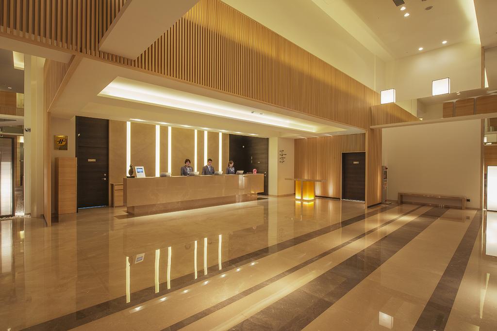 Hotel Cozzi Zhongshan Каосюн Екстериор снимка